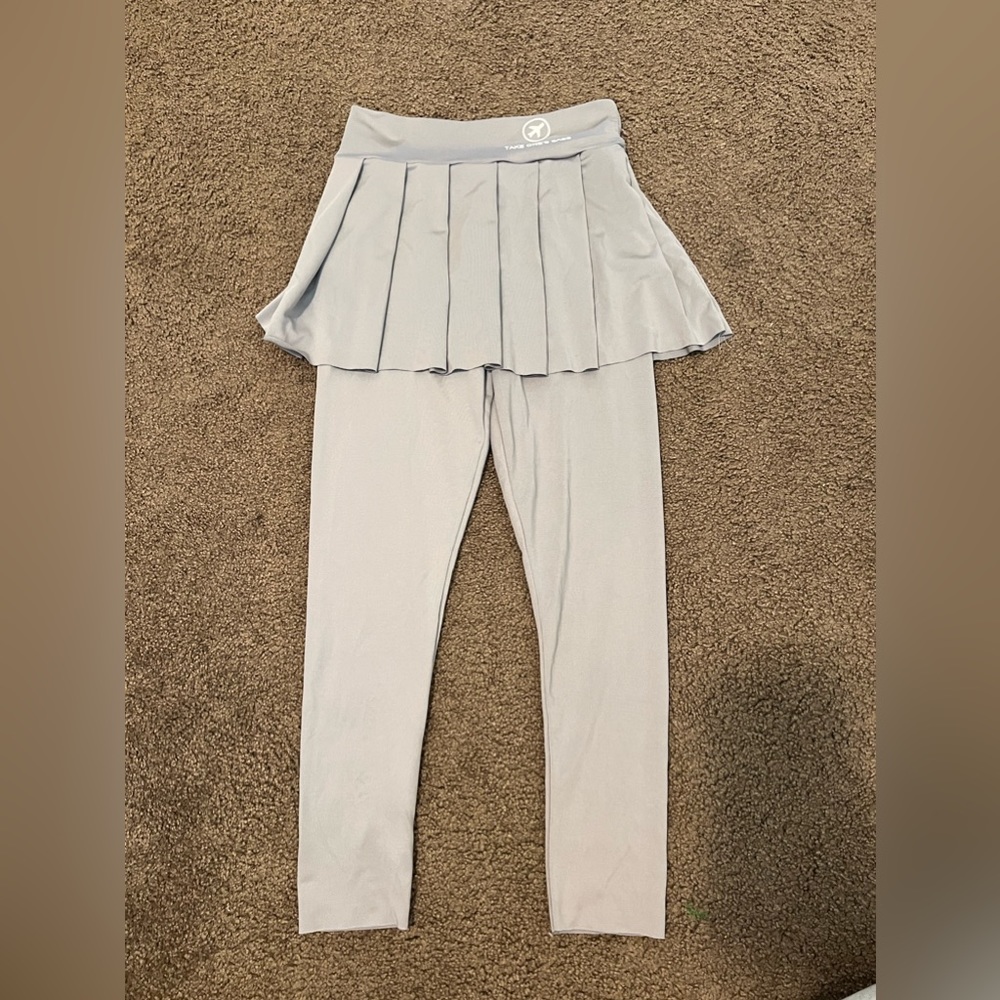 Light grey girls leggings with attached skirt girls 10y
